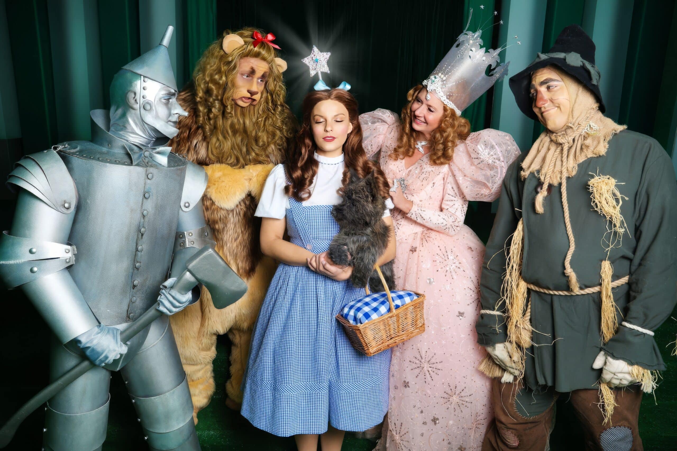 Autumn at Oz characters on Beech Mountain